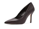 Vince Camuto Maisha Classic Pumps — cor Marrom